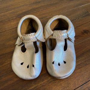 Freshly Picked Platinum Mary Jane Size 7